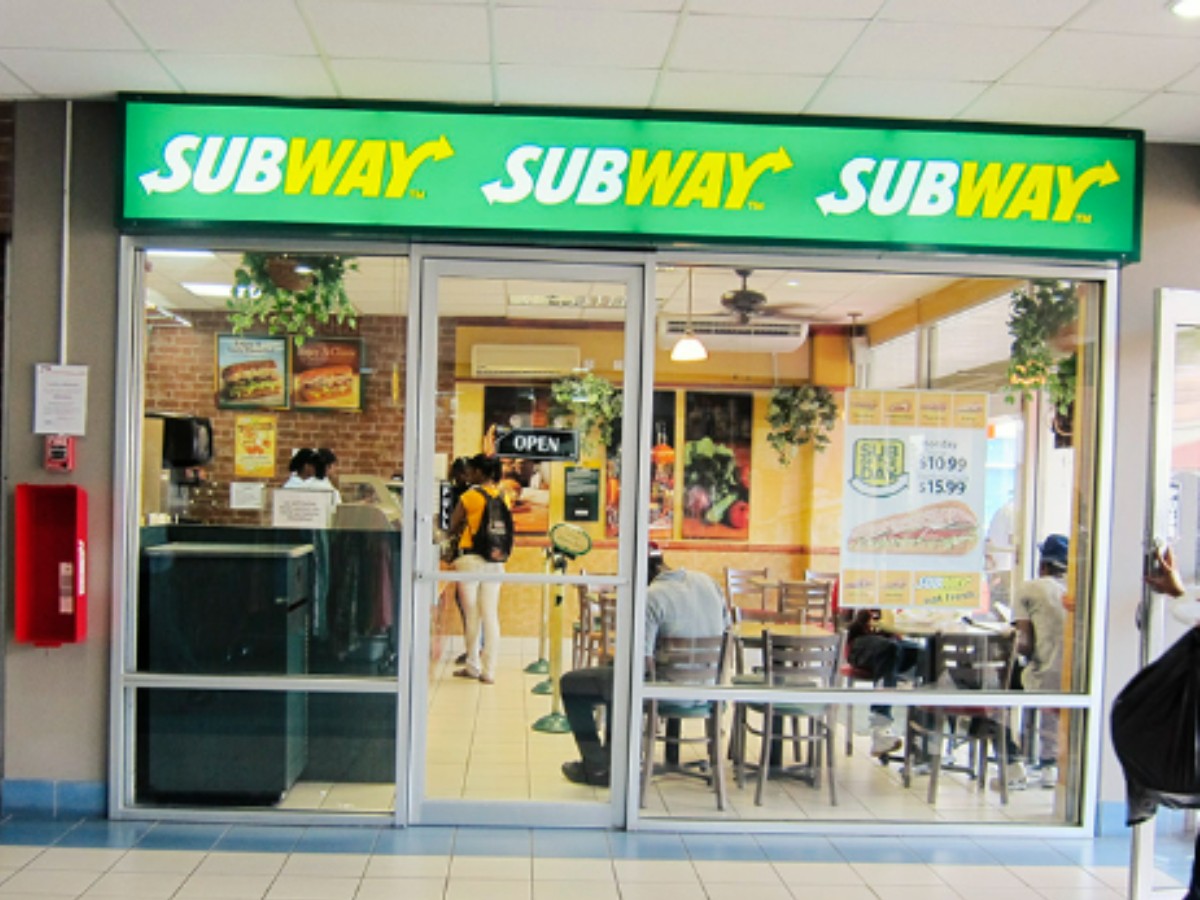 Subway — Esplanade Mall