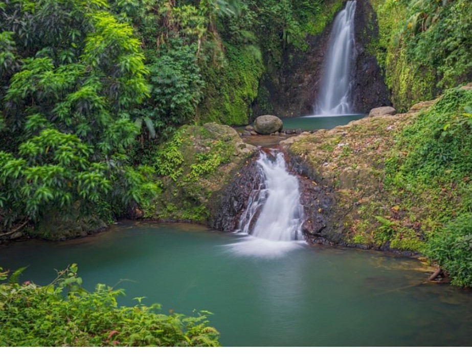 Seven Sisters Waterfalls